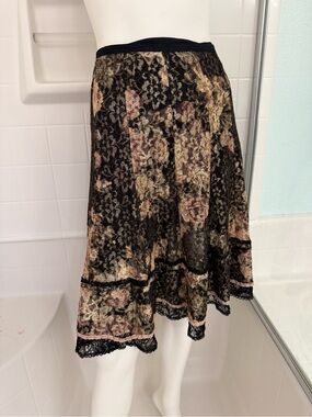 Cynthia Steffe Y2K vintage Lurex Lace Overlay Midi skirt floral Black and Blush